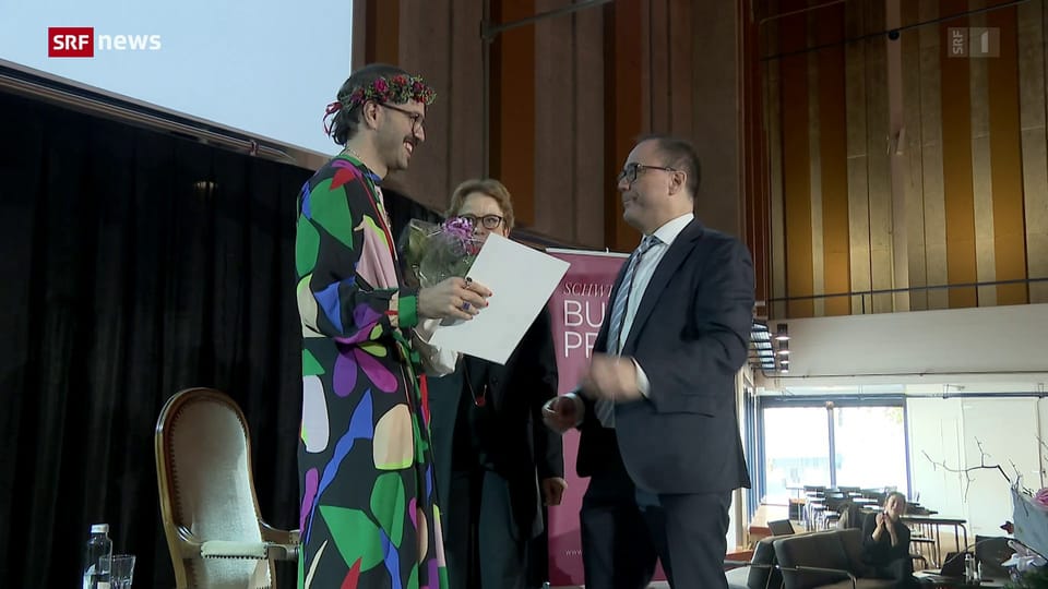 Kim de l'Horizon gewinnt den Schweizer Buchpreis
