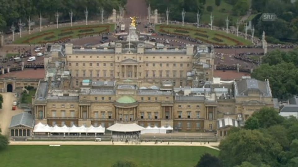 In den Buckingham Palast wurde eingebrochen (unkommentiert)
