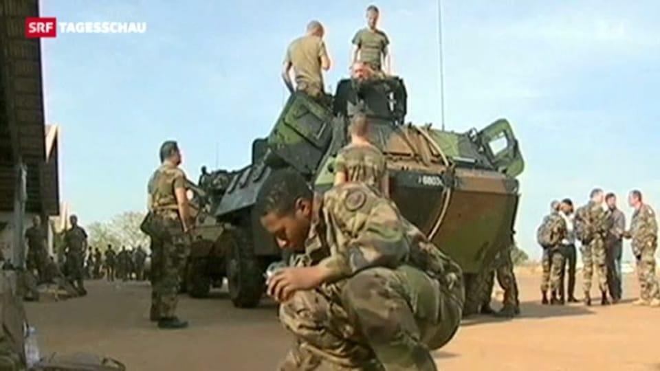 Frankreich verstärkt Truppen in Mali