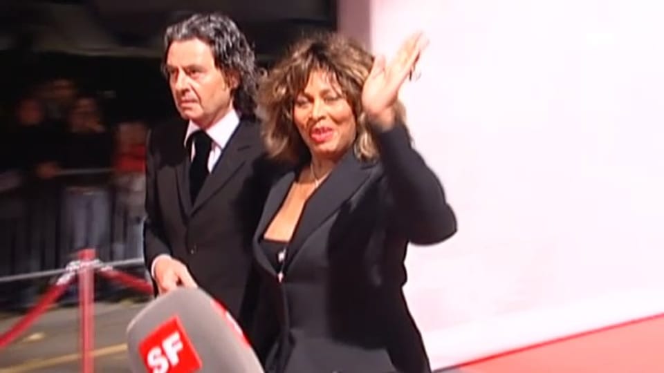 Fan-Andrang und Glamour: Tina Turner hat geheiratet