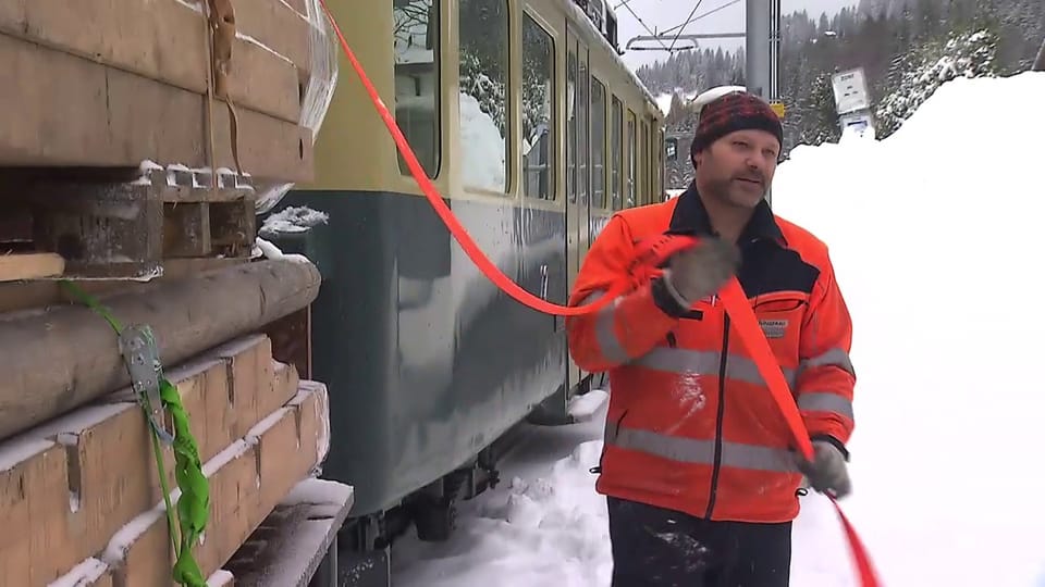 Wengneralpbahn-Lokführer Ueli Balmer zur Logistikherausforderung