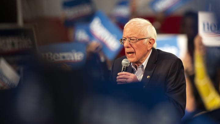 Sanders treibt der Parteiführung den Schweiss auf die Stirn