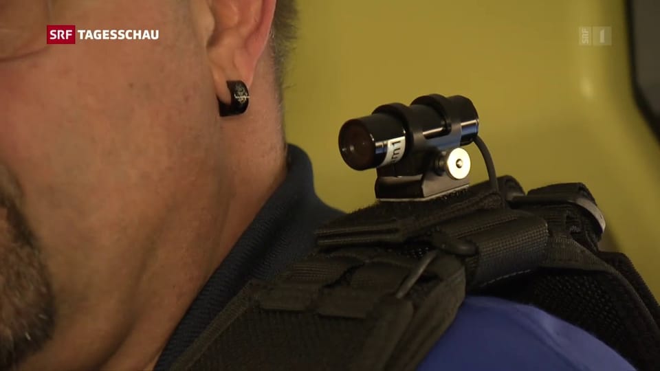 SBB rüstet Bahnpolizei mit Bodycams aus