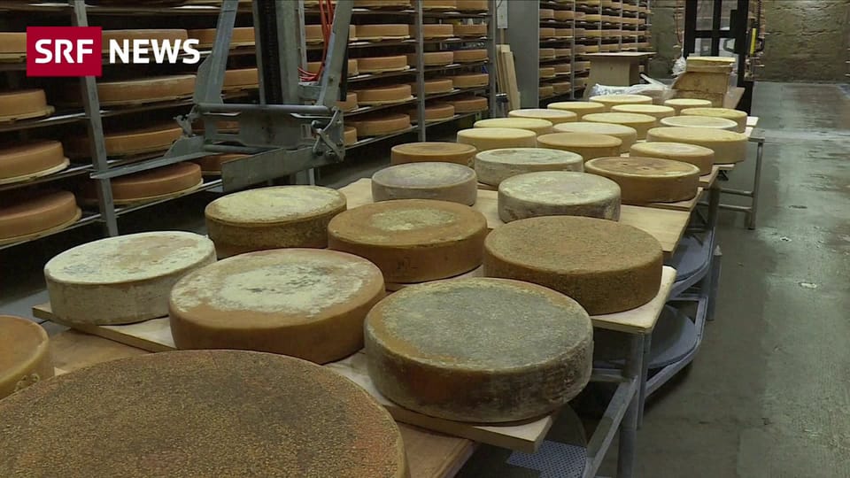 Aus dem Archiv: Emmentaler-Käse reift zu den Beatles
