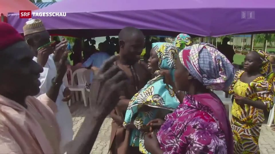 Chibok-Mädchen vereint mit Familien