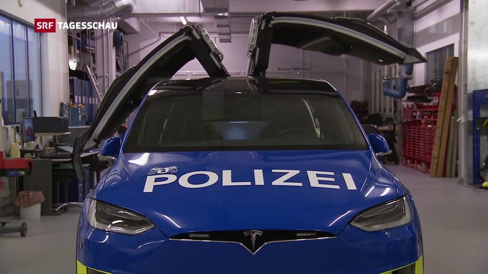 Rüffel für die Basler «Polizei-Teslas»