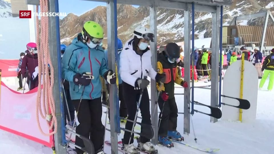 Nachbarländer warnen vor Skiferien in der Schweiz