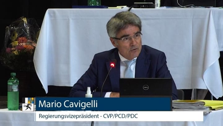 Mario Cavigelli davart presidi e vicepresidi en mauns da la PCD