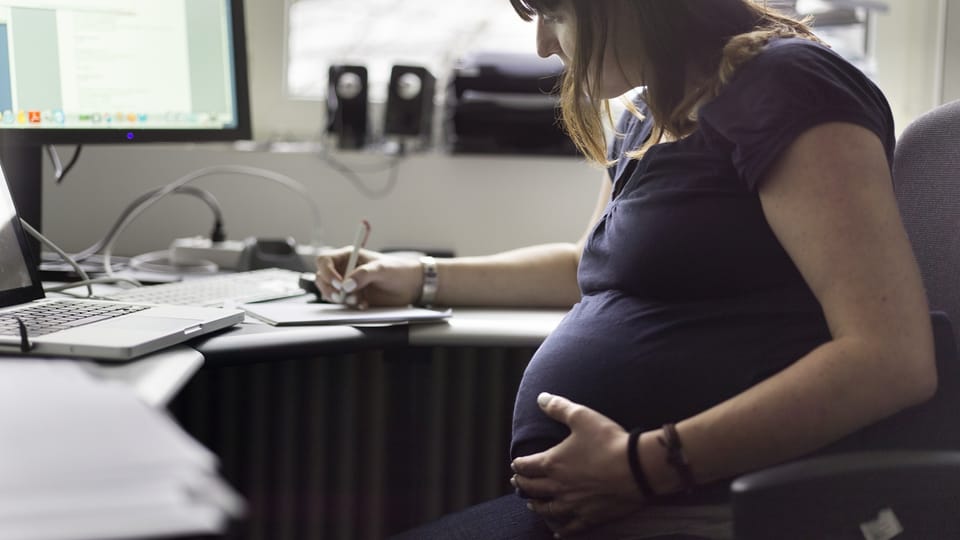 Schwangere sollen schon vor der Geburt in den Mutterschaftsurlaub