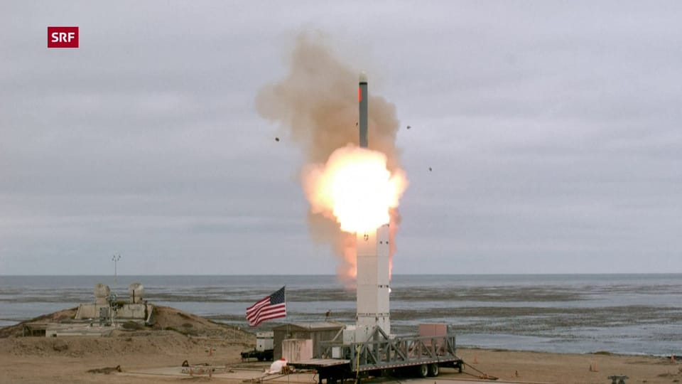 Der Abschuss der Rakete in Kalifornien (in Zeitlupe, Quelle: US-Verteidigungsministerium)