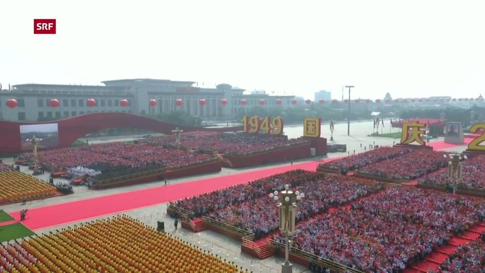 Chinas Parade zum 70. Gründungstag (unkomm.)