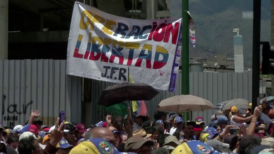 Demos in Caracas: Pro und contra Regimewechsel. (unkomm.)