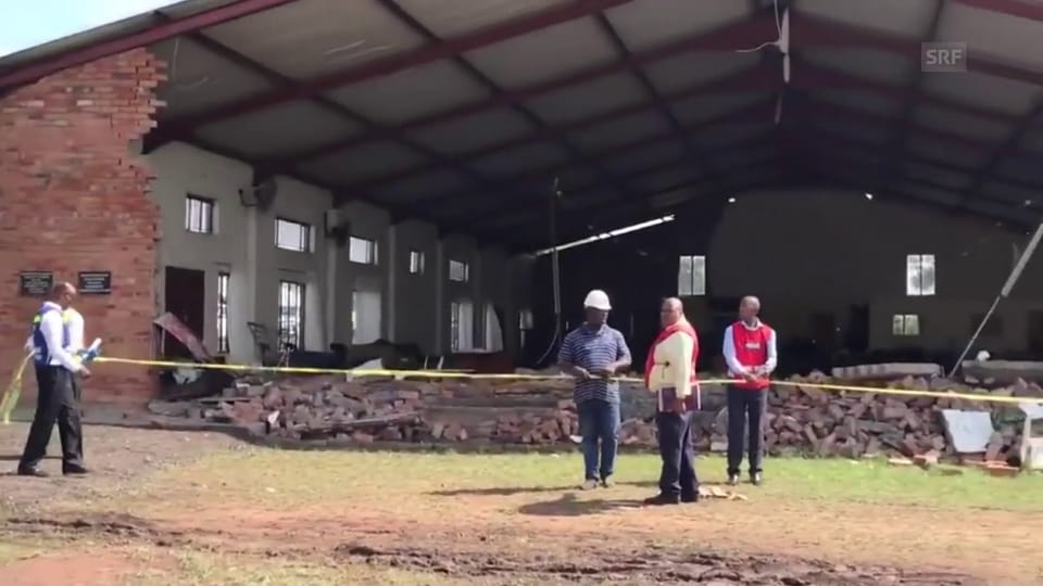 Mauer einer Kirche in Südafrika eingestürzt