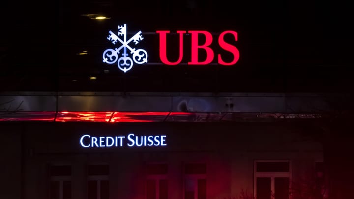 Bankenexperte kritisiert Zwangsfusion von UBS und CS