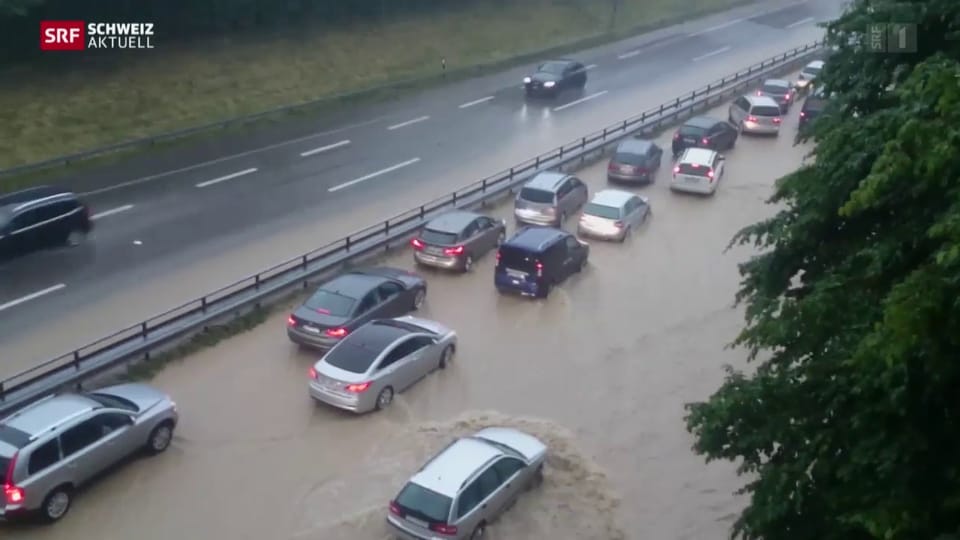 A1 zwischen Wil und Münchwilen geflutet