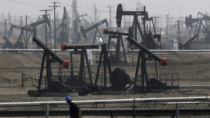 Viele Faktoren für den Erdöl-Preiszerfall