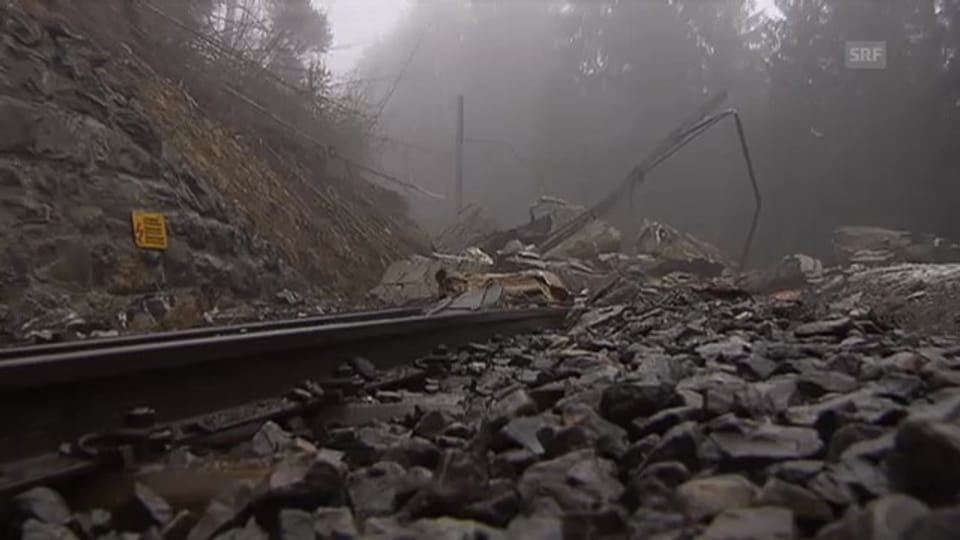 Felssturz bei Chur blockiert Bahnstrecke