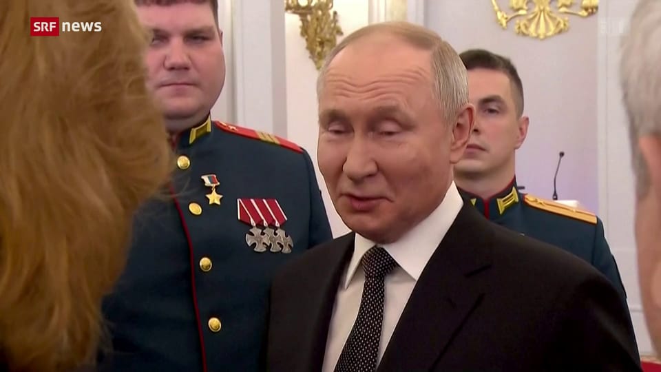 Wladimir Putin kandidiert erneut für das Präsidentenamt Russlands
