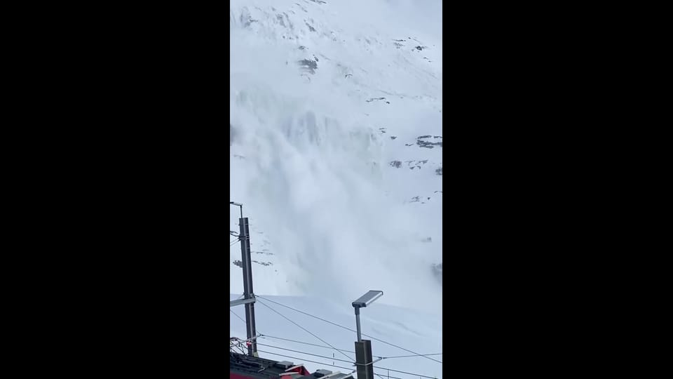 Gletscherabbruch und Lawine beim Eigergletscher/BE, 6. April, Stephan Lerch