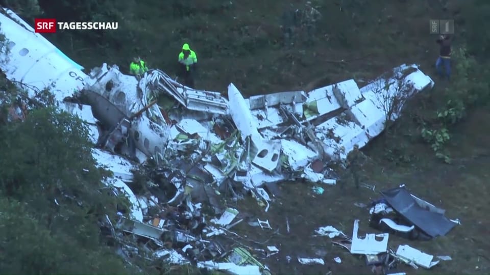 75 Tote bei Flugzeugabsturz