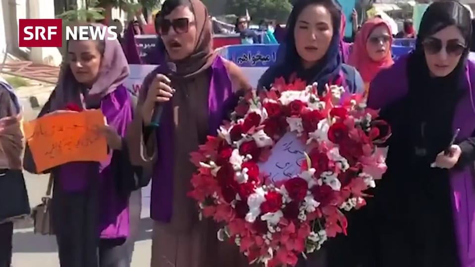 Aus dem Archiv: Frauen in Kabul demonstrieren für ihre Rechte