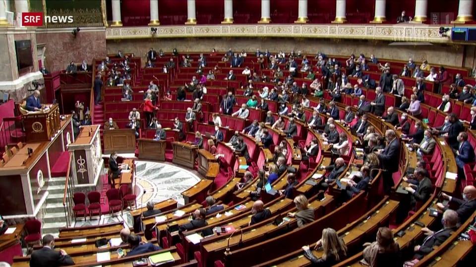 Frankreichs Parlament verabschiedet Pandemiegesetz für Impfpflicht