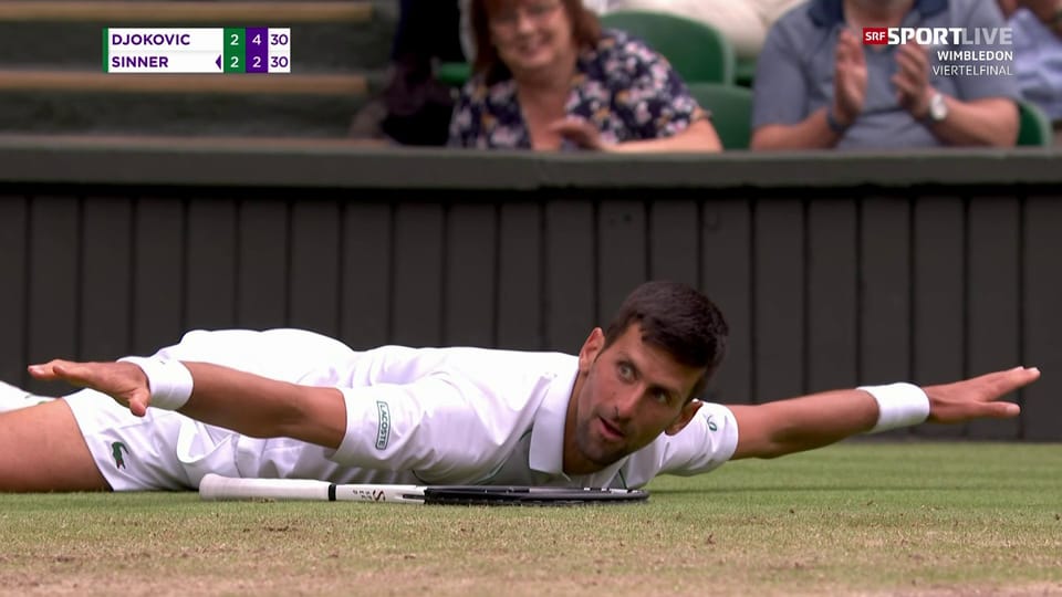«Er fliegt über den Wimbledon-Rasen»: Genialer Punkt von Djokovic