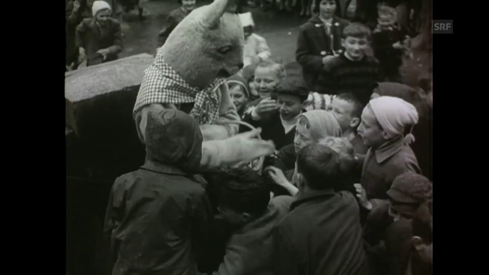 Osterhasen von Unterseen (Schweizer Filmwochenschau, 20.4.1962)