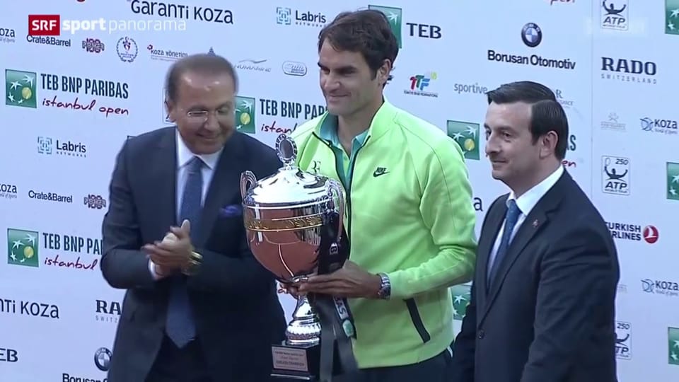 Federer triumphiert in Istanbul
