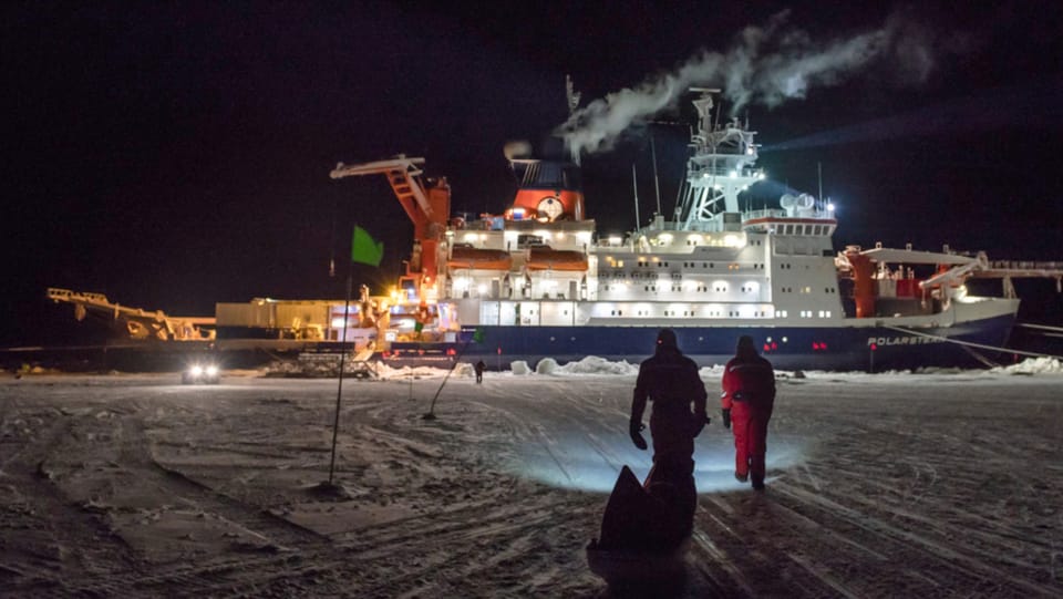 Forschungsschiff Polarstern – Start der Forschungsarbeit