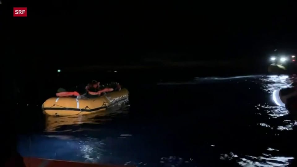 Die «Ocean Viking» rettet Bootsmigranten