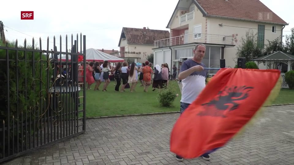 Feststimmung trotz Anspannung: Kosovo am 1. August