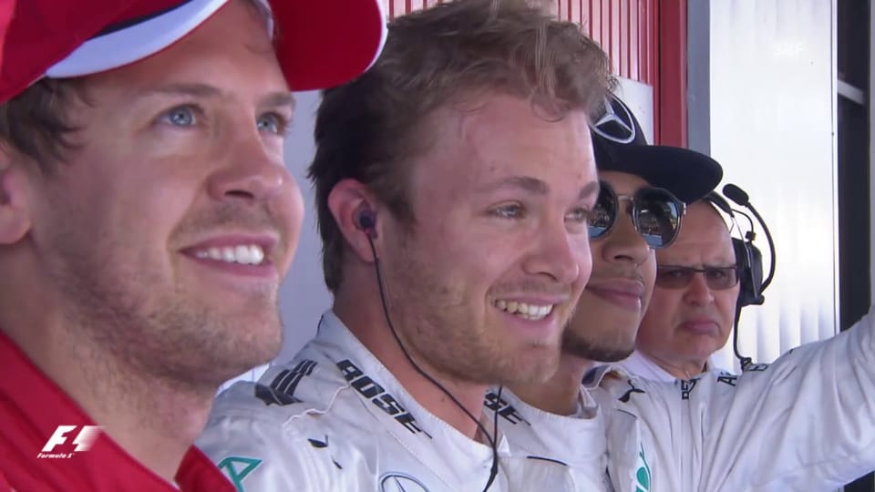 Rosberg schnappt Hamilton die Pole weg
