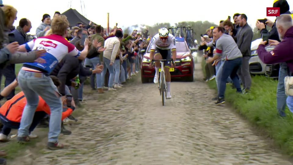 Archiv: Van der Poel gewinnt Paris-Roubaix überlegen