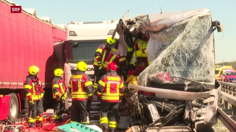 Unfall auf deutscher Autobahn fordert über 50 Verletzte