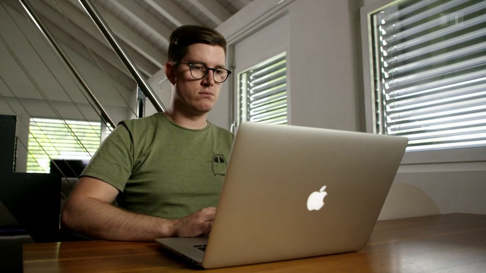 Apple lässt seine Kunden mit gefährlichen Laptop-Akkus hängen