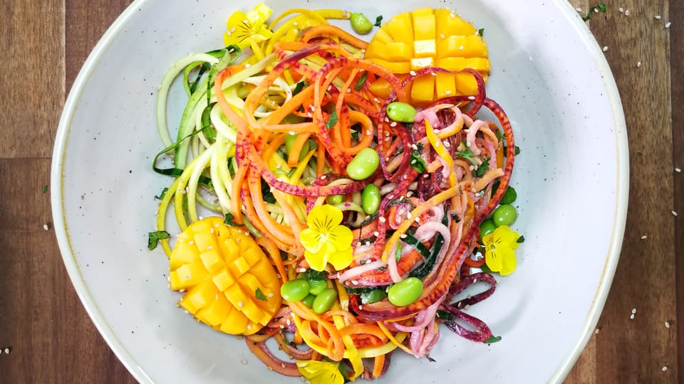 Zoodle Salat – das ganze Rezept