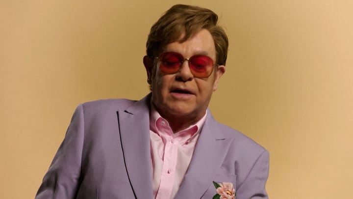 Elton Johns Männerhöhle