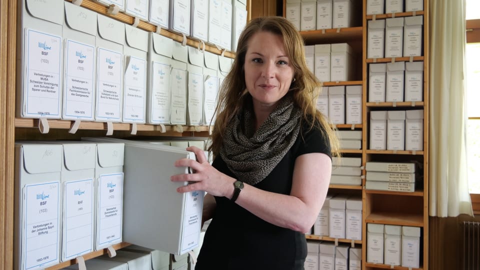 Silvia Bühler, Leiterin Archiv Gosteli-Stiftung, spricht übers Archivieren und Geschichte schreiben