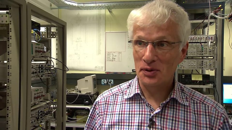 Labor-Leiter Jacques Morel: «Eine der besten Atom-Uhren weltweit»