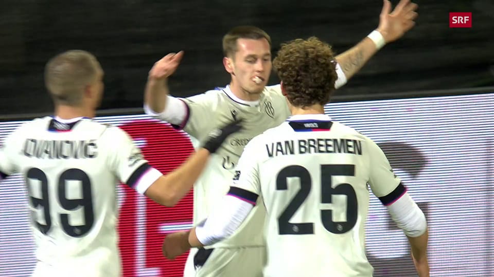 Dubasin köpfelt den FCB in Front Dubasin köpfelt den FCB in Front