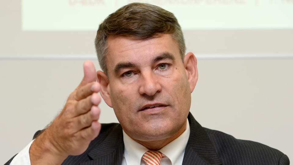 Das Schaffhauser Kantonsparlament entmachtet Christian Amsler nicht.