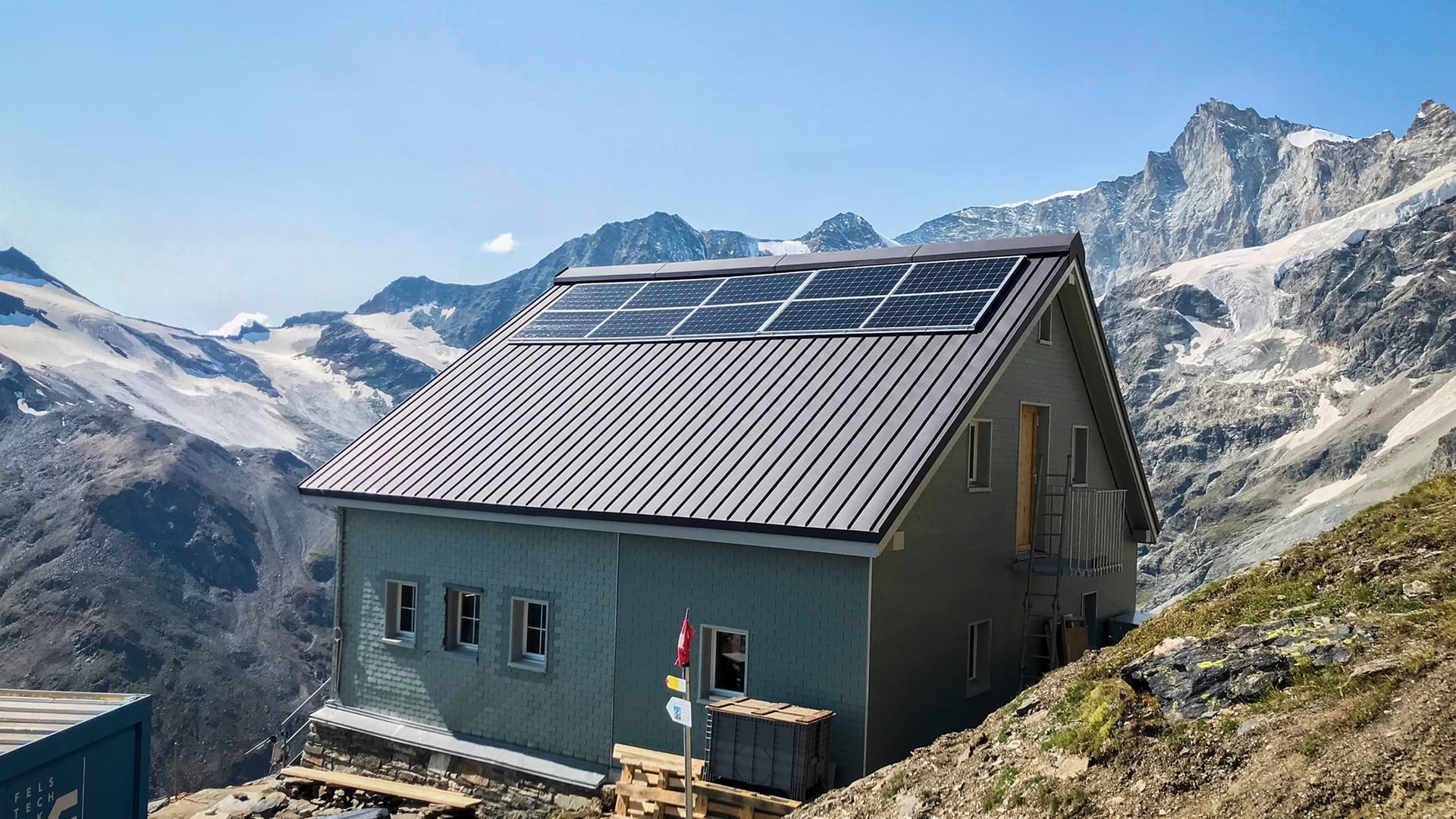 SRF bi de Lüt Hüttengeschichten Es schneielet, es beielet! (Staffel 10, Folge 5) Play SRF SRF bi de Lüt Hüttengeschichten Es schneielet, es beielet! (Staffel 10, Folge 5) Play SRF