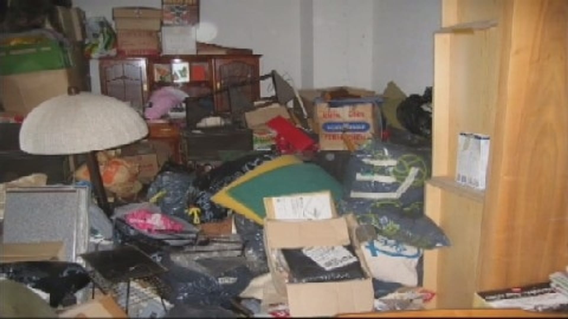 Schweiz aktuell Das MessieSyndrom Play SRF