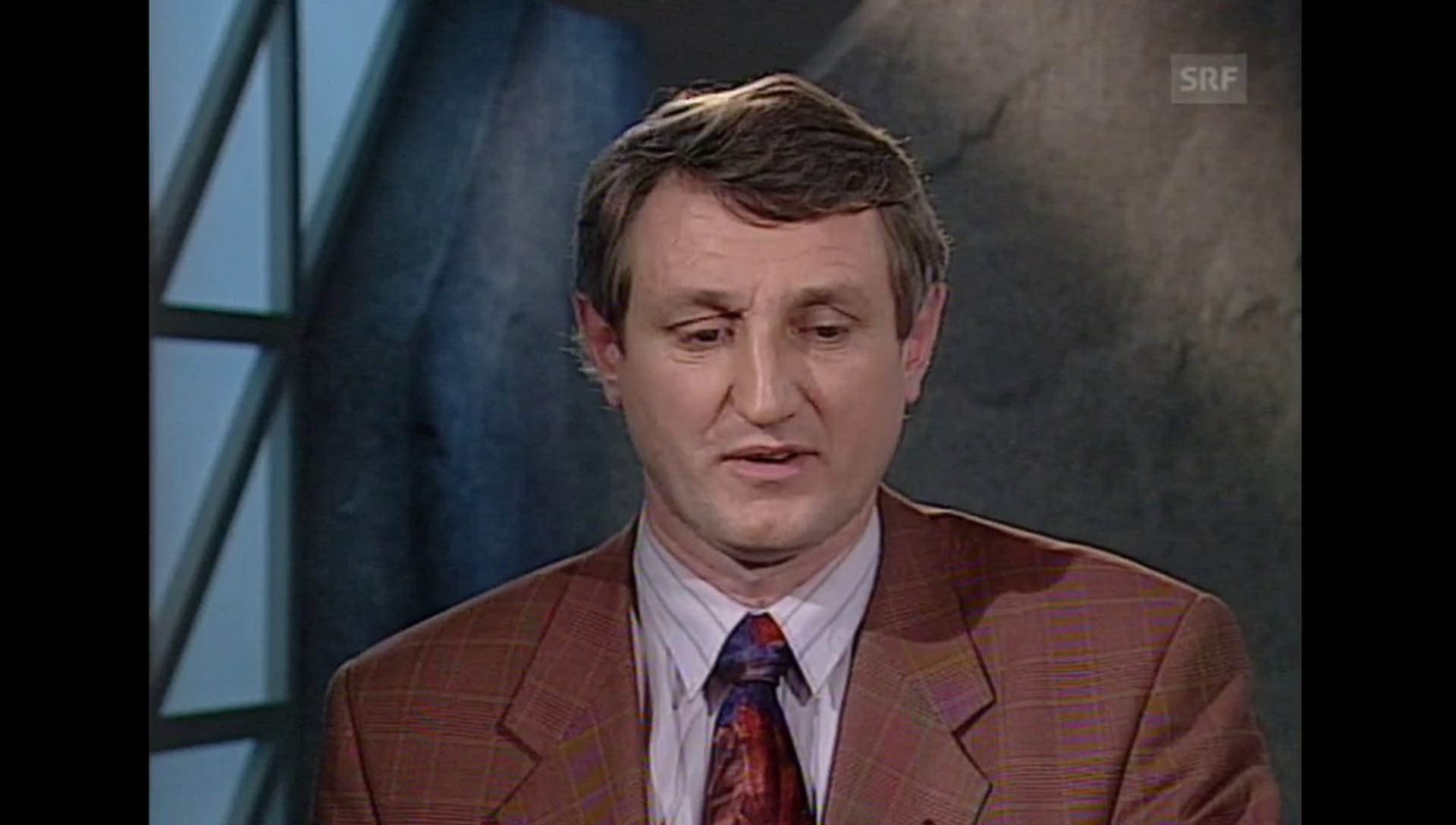 Schweiz aktuell - Interview Grütter - Play SRF