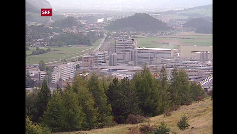 10 vor 10 Emser Werke Play SRF