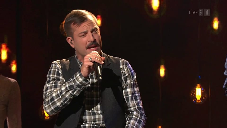 Unterhaltung Bligg mit «Musigg i dä Schwiiz» (unplugged) Play SRF