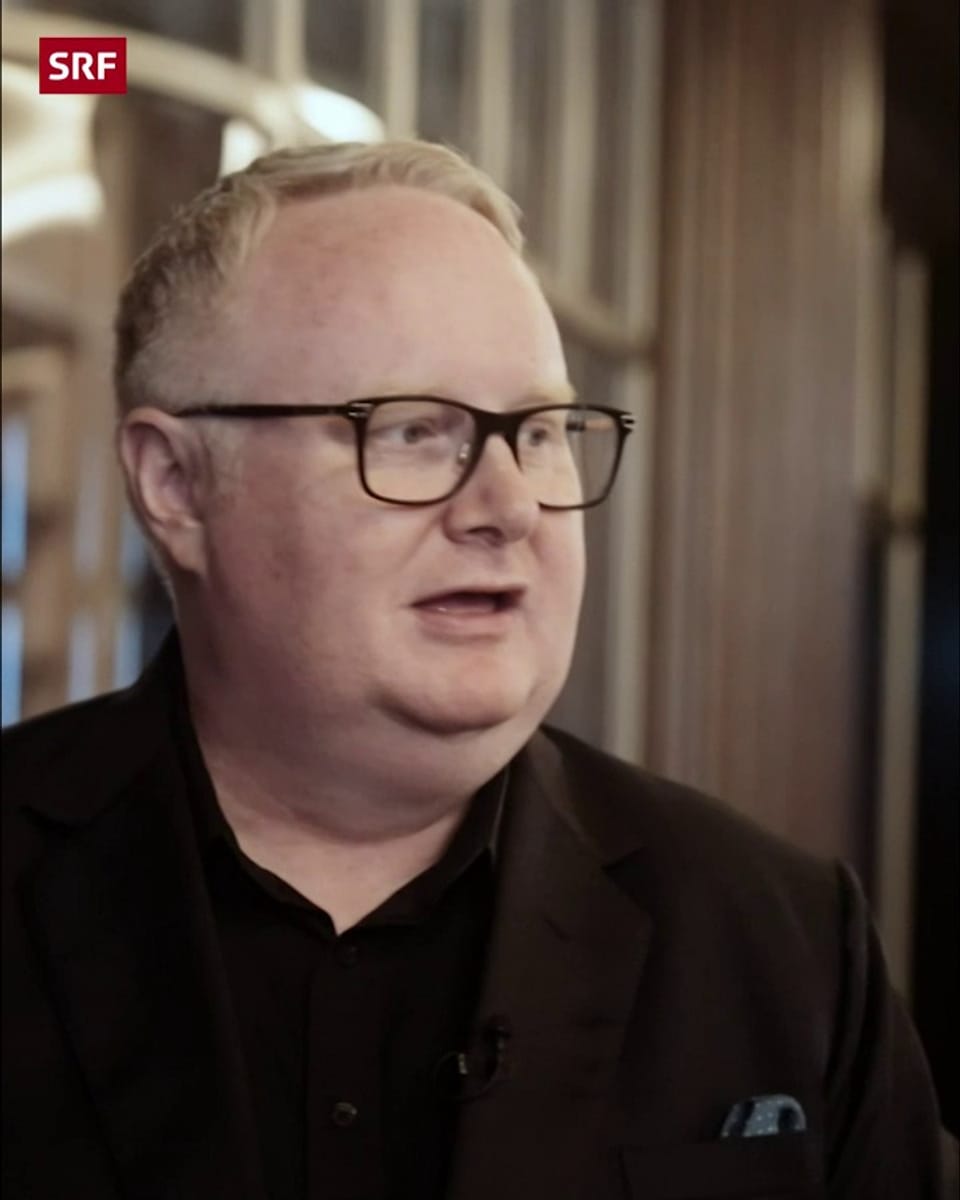 SRF News Videos Hotelier Chris Franzen in Doha Play SRF