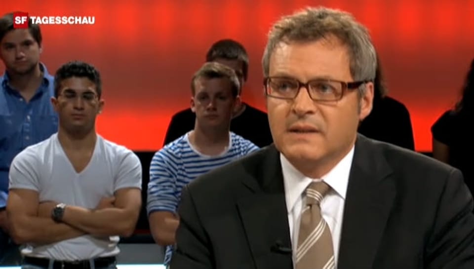 NewsClip Ruedi Montanari, stellvertretender Bundesanwalt, kontert