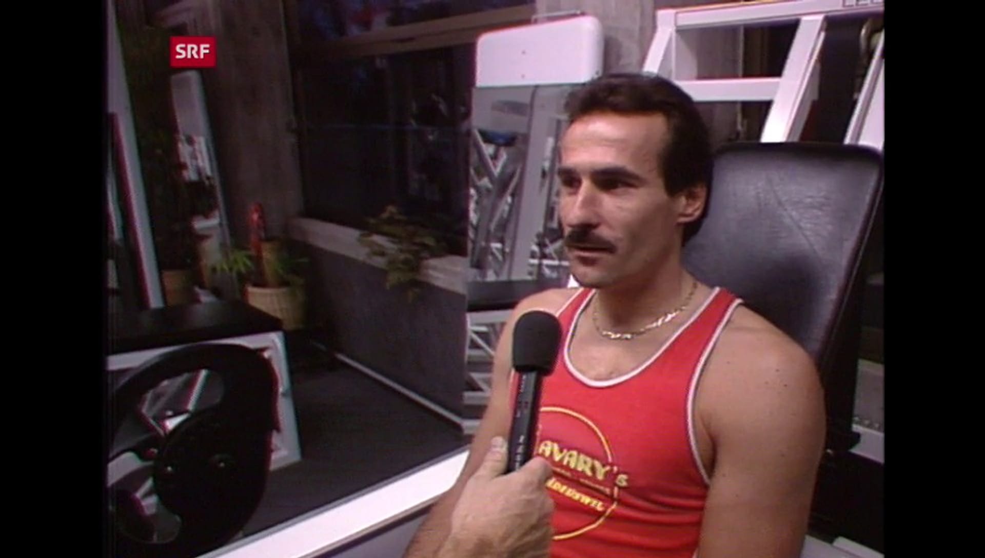 10 vor 10 Urs FreulerDroping Play SRF